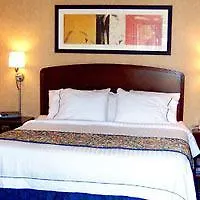 Courtyard Sacramento Airport Natomas Hotel