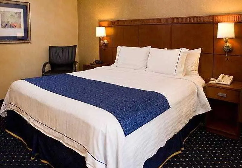 Courtyard Sacramento Airport Natomas Hotel