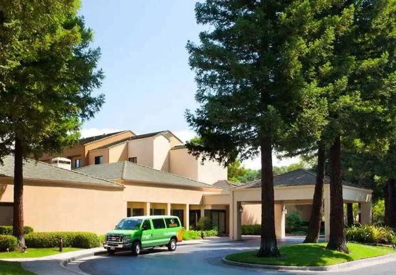 ***  Courtyard Sacramento Airport Natomas Hotel United States